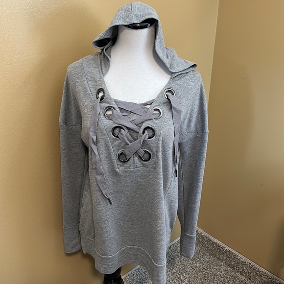 Cable & Gauge Tops Nwt Cable Gauge Lace Up Hooded Knit Shirt Poshmark